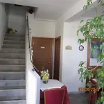 Adelphi Room&breakfast Bed & Breakfast 3*