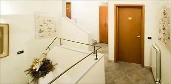 Adelphi Room&breakfast Bed & Breakfast 3*