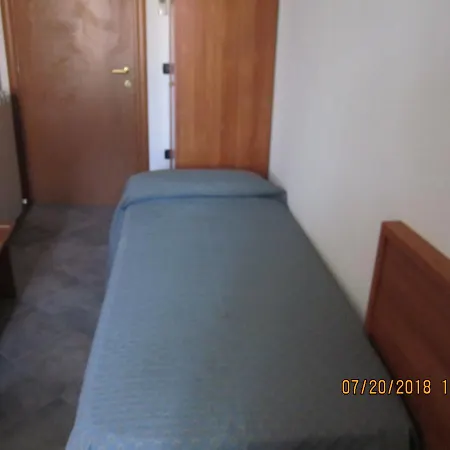 Adelphi & Breakfast Ferrara