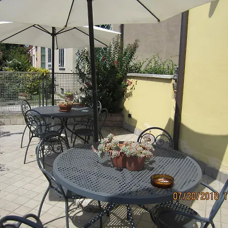 Frühstückspension Adelphi & Breakfast