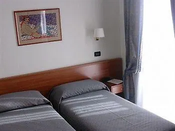 Adelphi Room&breakfast 3*