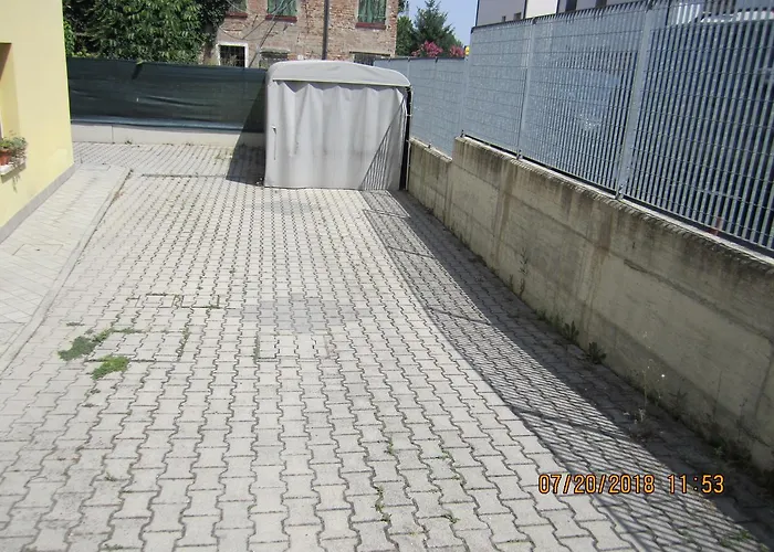 Adelphi Room&breakfast 3* Ferrara