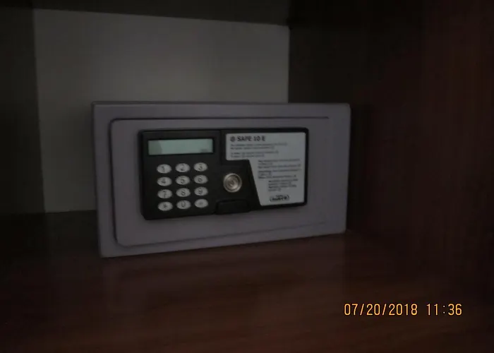 Adelphi & Breakfast Ferrare